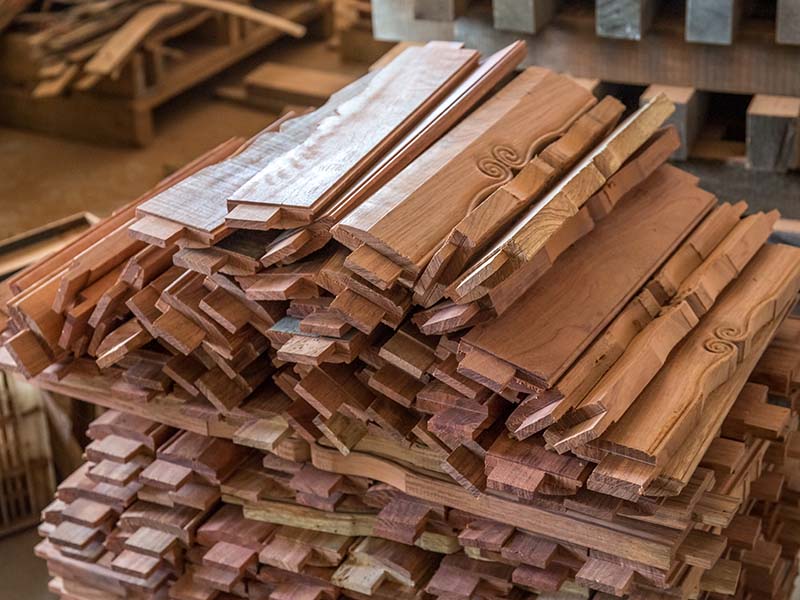 弓长岭楼梯地板柜门的油漆修复-13